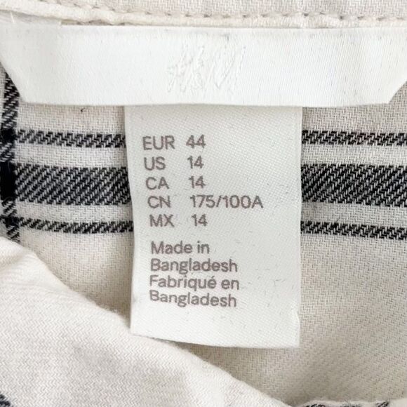 H & M Womens Cream & Black Checkered Flannel Button Down Shirt Size 14 - Picture 6 of 7